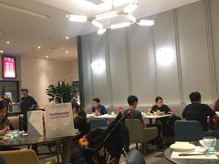 -港丽餐厅(高德置地店)