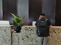 -铂尔登国际酒店(南山深圳湾口岸店)