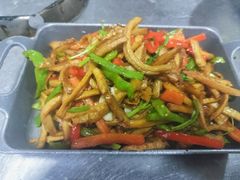 -俭寨大盘鸡·缸子肉·小公鸡·新疆菜(云通店)