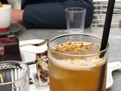 -UNI UNI(环亚凯瑟琳店)