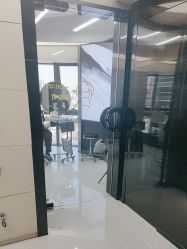 -宫铭烫发染发接发店