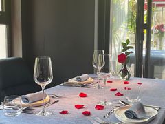 -弦月窗LUNETTE BY AMANDA(复兴路店)