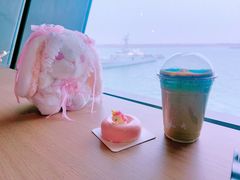 -抱抱地球咖啡馆(国家海洋博物馆店)