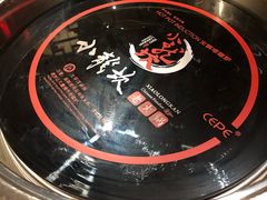 -小龙坎火锅(湖滨银泰in77店)