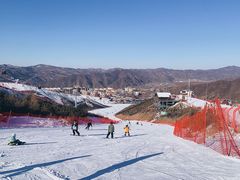 -富龙滑雪场
