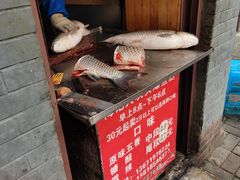 -梅记大块头爆鱼店(乍浦路店)
