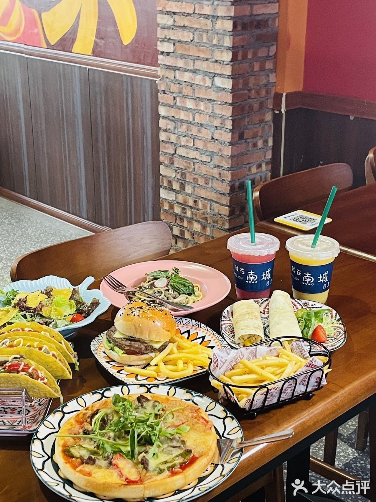 这家墨西哥餐厅，真是满满的氛围感