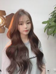 -MODEL'S HAIR