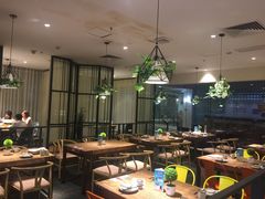-佬湘楼·27年湘菜(天河都市广场店)