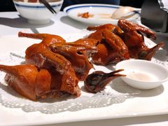 脆皮乳鸽-禧宴Joyous Restaurant(禧园店)
