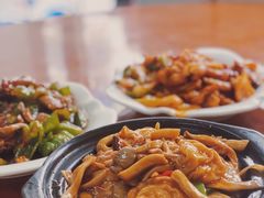 -胡子饮食店