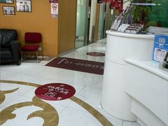 -雅悦齿科(顾村公园店)
