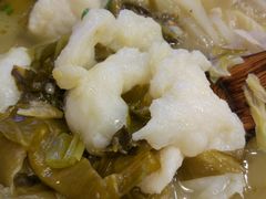 -周鱼小馆石锅酸菜鱼(活力汇店)