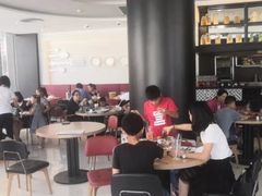 大堂-必胜客(华南摩尔店)