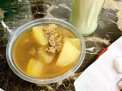 牛腩萝卜汤-香港风味小吃店(中英街店)