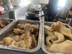 -何永光123鲜牛肉馆(1号店)