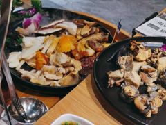 -一朵菌·野生菌探索家火锅(南亚店)