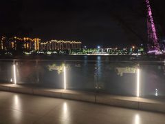 -翠山·映月湖景餐厅(映月湖公园店)