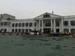 -月亮河温泉度假酒店