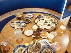 -包整·丝娃娃(一览甲秀楼风景店)