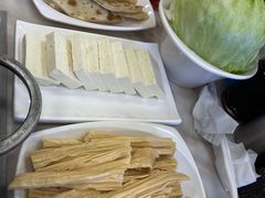 -彭记铁锅肥肠(东四总店)