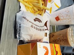 -麦当劳(浦江镇绿地乐和城店)