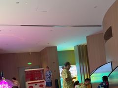 -涨巢·潮玩水疗局