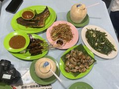 -明记烧鱼美味店