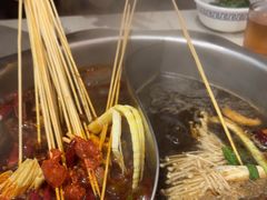 -李记称盘牛杂串串(广厦店)