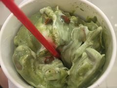 -DQ·蛋糕·冰淇淋(浦江欢乐颂店)