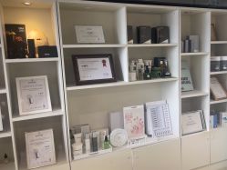 -JNK皮肤管理中心