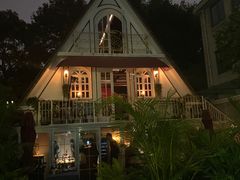 -弦月窗LUNETTE BY AMANDA(复兴路店)