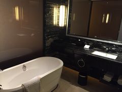iphone_upload_pic-中山利和希尔顿酒店