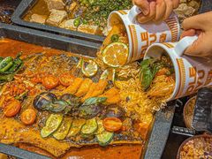 -探鱼·鲜青椒爽麻烤鱼(银泰城店)