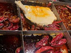 -彭三老火锅(枣子岚垭正街店)