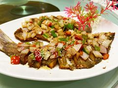 香煎武昌鱼-房陵农家(东亭店)