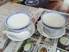 -周大娘牛乳(旧寨古村总店)