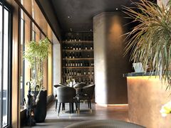 -wineapp葡萄酒餐吧(外滩金融中心店)