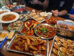 -喝丢一只鞋海鲜烧烤·海肠捞饭(市场店)