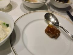 脆皮妙龄鸽-新荣记(建国门外大街店)