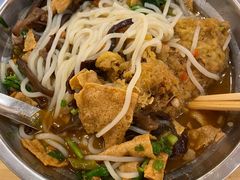 -柳州肥姨妈大骨螺蛳粉(东靖路店)