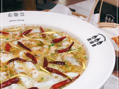 -渔语鱼新川菜Bistro(万象天地店)