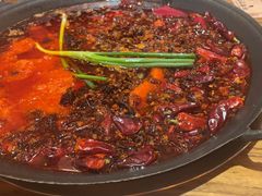 -旧街市鲜货老火锅(大光路店)