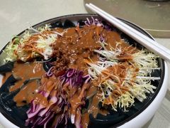 特色黑拉皮-将相和·海鲜蒸饺大连菜