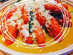 蒜香小龙虾-游园觅食记夜市·小龙虾大排档