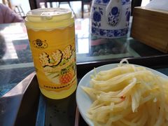-陇上全荟兰州传统牛肉面(延吉路店)
