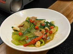 -鱼鲜饭香·招牌汽锅剁椒鱼头王