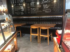 面包甜点陈列柜-津乐园(营口道店)