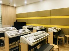 -雅马哈音乐中心 钢琴双排键鼓吉他(静安大融城店)