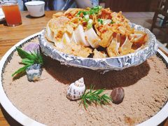 -东来菜馆•手抓海鲜家常菜•海鲜锅贴(鸽子窝店)